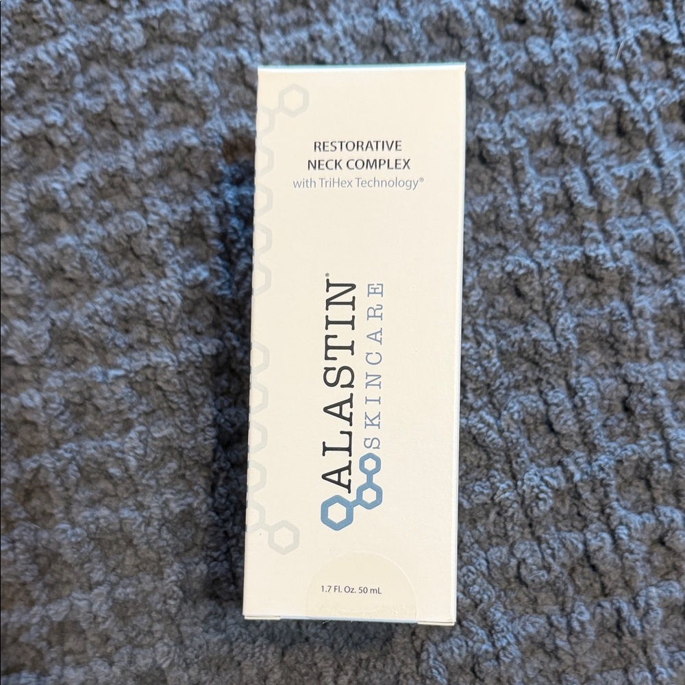 Skincare Restorative Neck Complex - Alastin